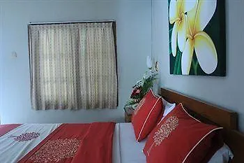 מלון סמיניאק Sus Cottages II