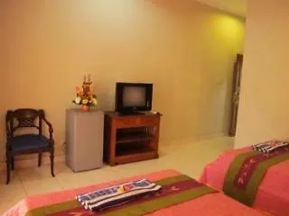 מלון סמיניאק Sus Cottages II